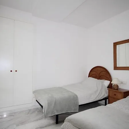 Apartment Bear - Beau With Sea View In Near The