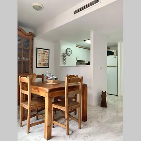 Bear - Beau With Sea View In Near The