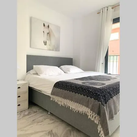 Bear - Beau With Sea View In Near The * モライラ